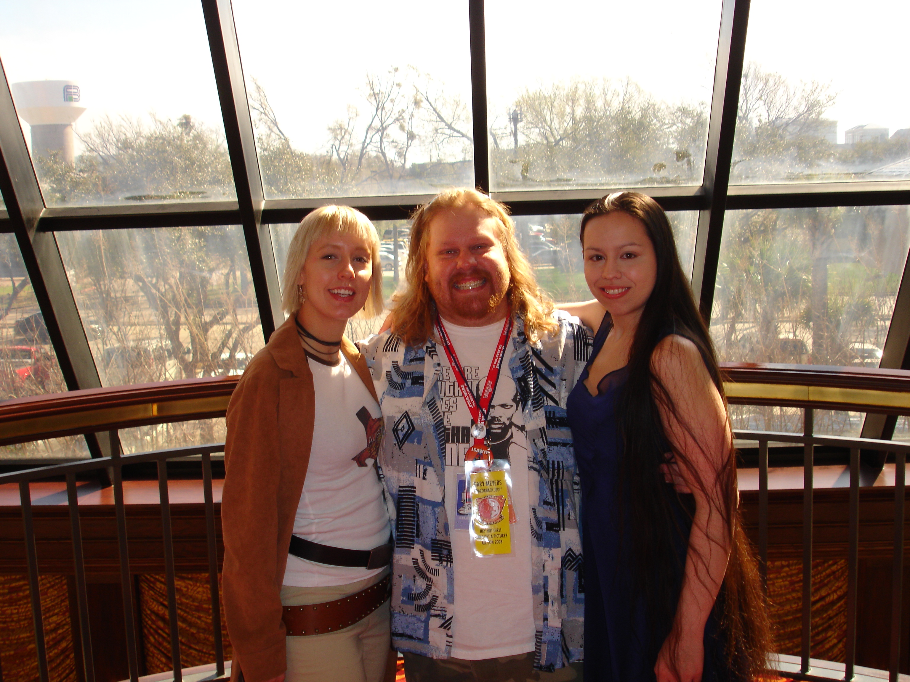 Beth Posing for a Picture_3025203732_o.jpg