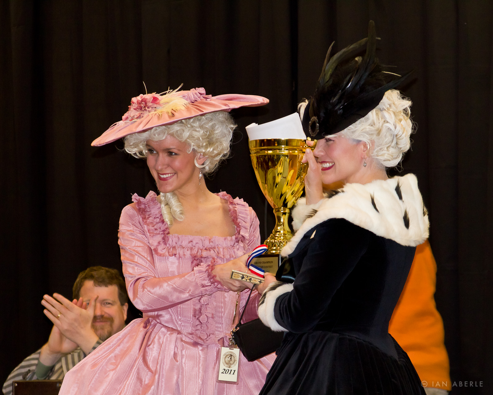 Marie Antoinette takes first prize_5563694702_o.jpg